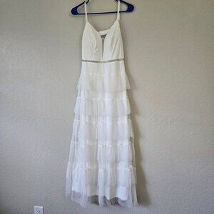 Polyester long white dress NEGOTIABLE